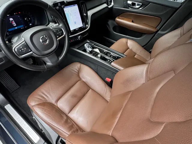 Volvo S60 — Фото автомобиля 11