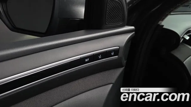 Hyundai Tucson Tucson (NX4) Бензин 1.6 турбо 2WD — Фото автомобиля 25