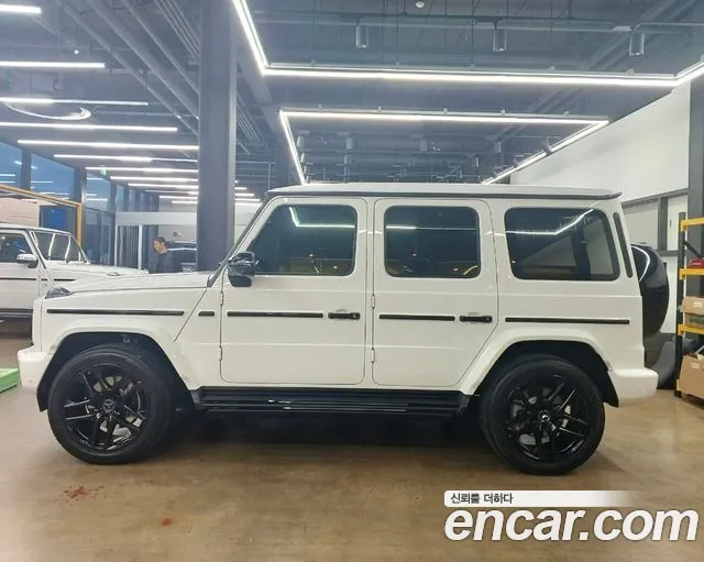 Mercedes-Benz G-Class — Фото автомобиля 4