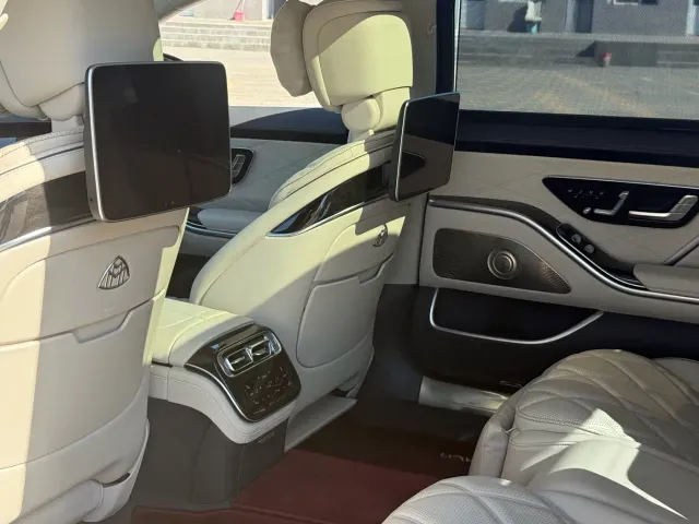 Mercedes-Benz Maybach S-Class — Фото автомобиля 14