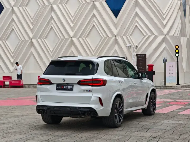 BMW X5 M — Фото автомобиля 5