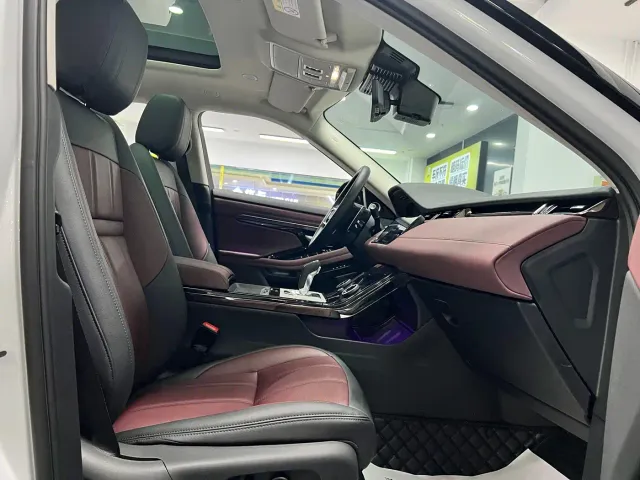 Land Rover Range Rover Evoque — Фото автомобиля 19