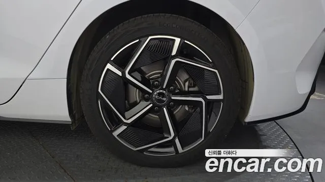 BYD Seal — Фото автомобиля 6