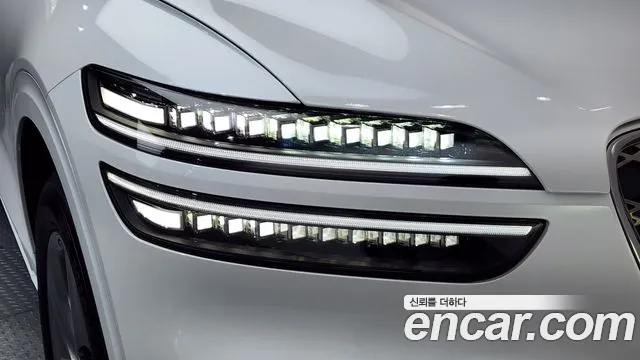Genesis GV70 2.5T Бензин AWD — Фото автомобиля 18