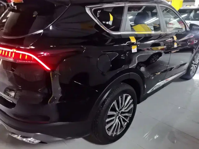 Jetour X70 Plus — Фото автомобиля 6