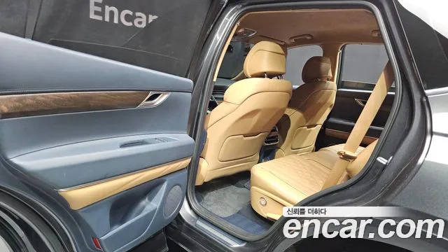 Genesis GV80 — Фото автомобиля 16