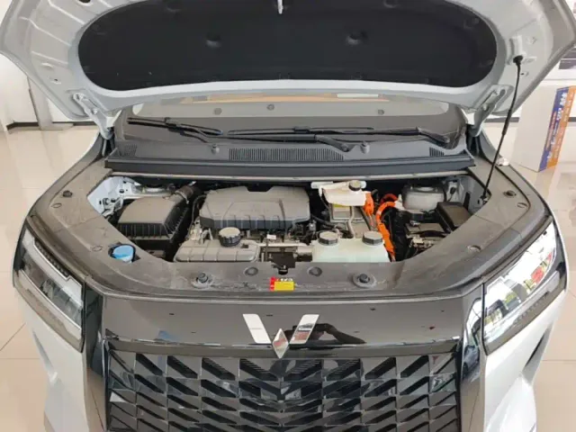 Wuling Starlight 730 — Фото автомобиля 19