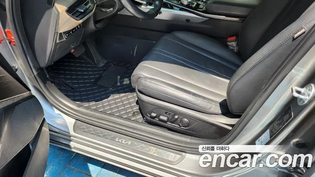 Kia K8 — Фото автомобиля 7