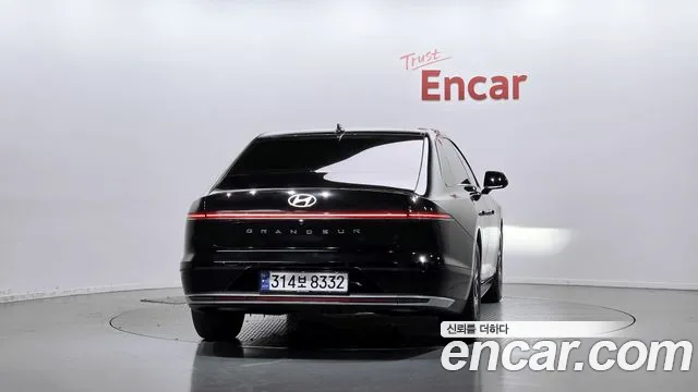Hyundai Grandeur GN7 — Фото автомобиля 4