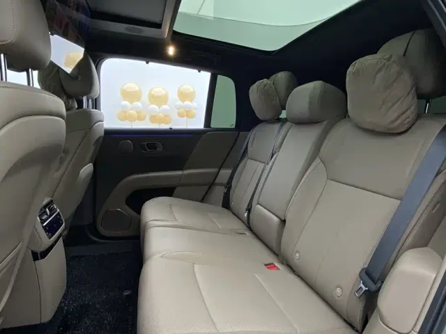 Li Auto i6 — Фото автомобиля 30