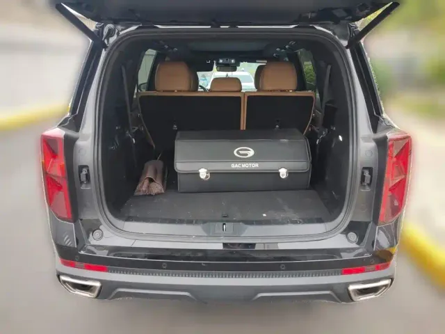 GAC Trumpchi GS8 — Фото автомобиля 15