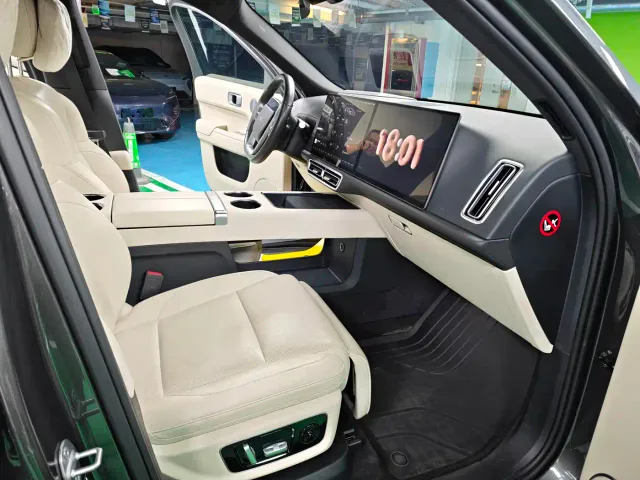 Li Auto L9 — Фото автомобиля 5