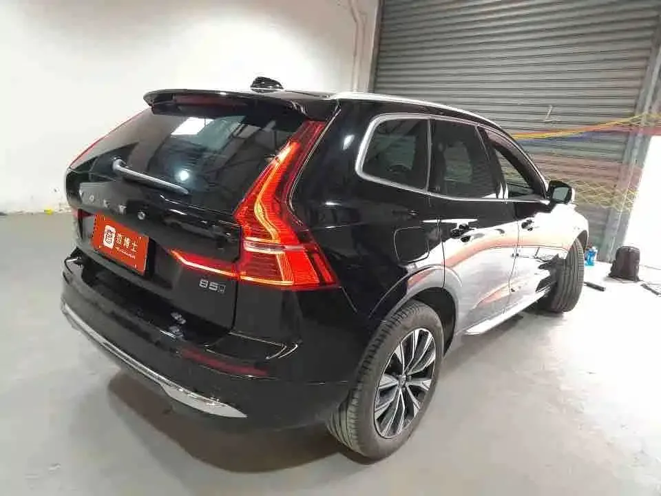 Volvo Volvo XC60 2024 B5 AWD Zhiyuan Luxury Edition — Фото автомобиля 2
