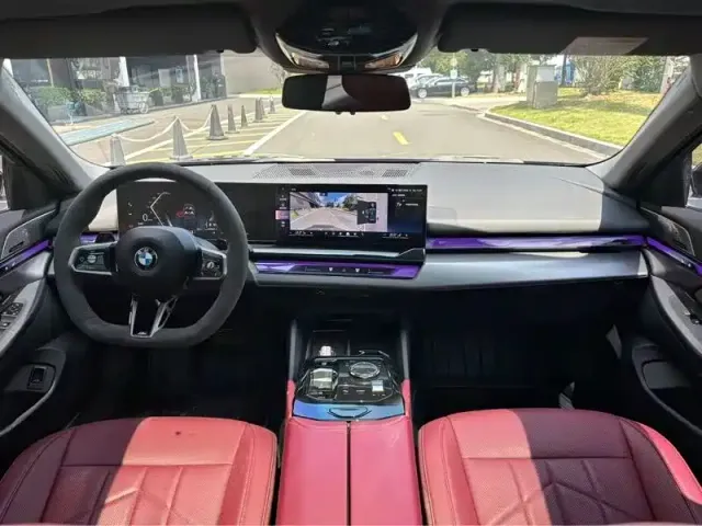 BMW 5 Series — Фото автомобиля 8
