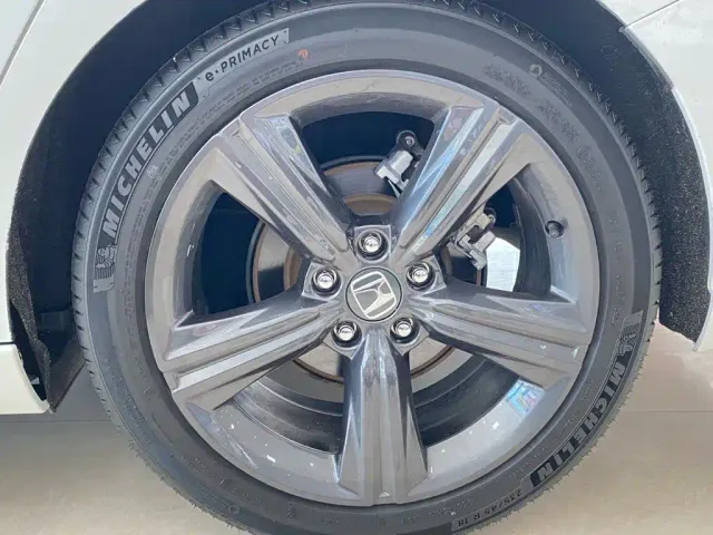 Honda Inspire — Фото автомобиля 16