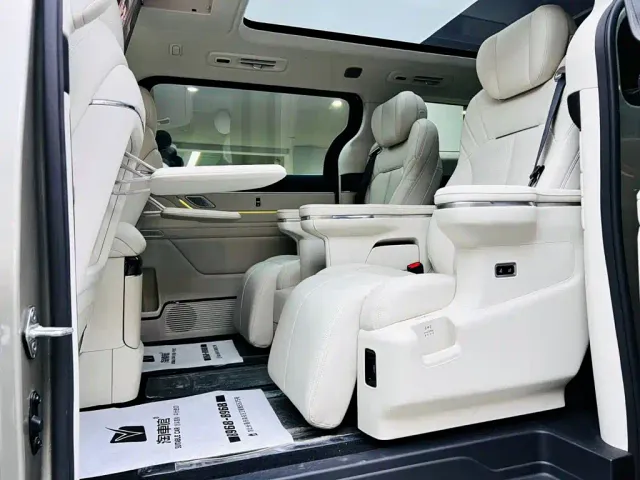 Geely Galaxy V900 — Фото автомобиля 15