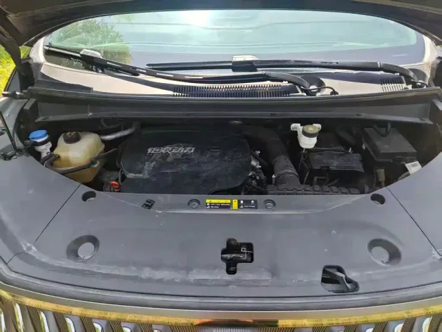 GAC Trumpchi M8 — Фото автомобиля 3