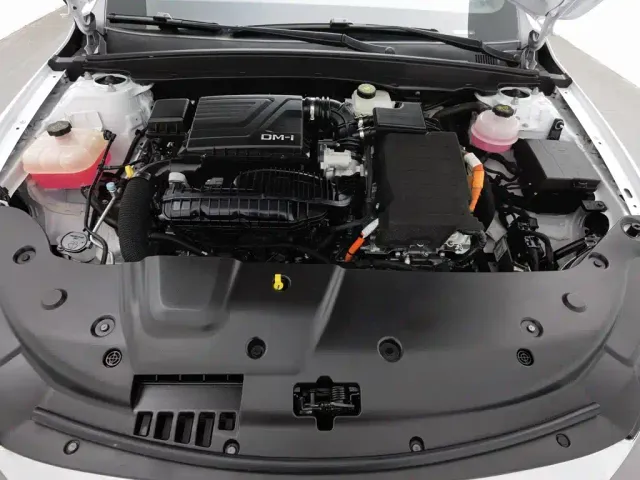 BYD Qin PLUS — Фото автомобиля 6