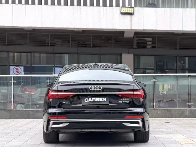 Audi A6L — Фото автомобиля 13