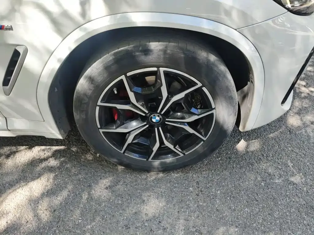 BMW BMW X3 2022 xDrive25i M Sport Package — Фото автомобиля 24