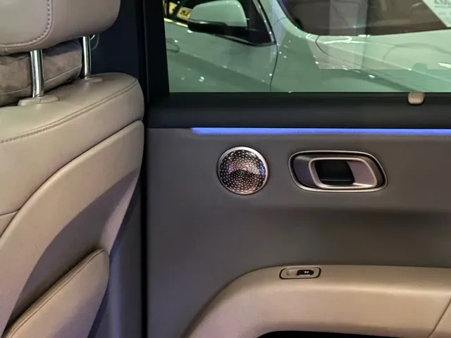 Li Auto i6 — Фото автомобиля 14