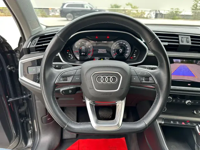 Audi Q3 — Фото автомобиля 13