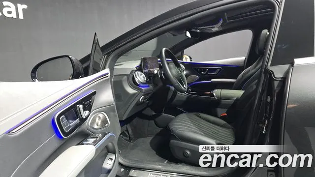 Mercedes-Benz EQS — Фото автомобиля 10