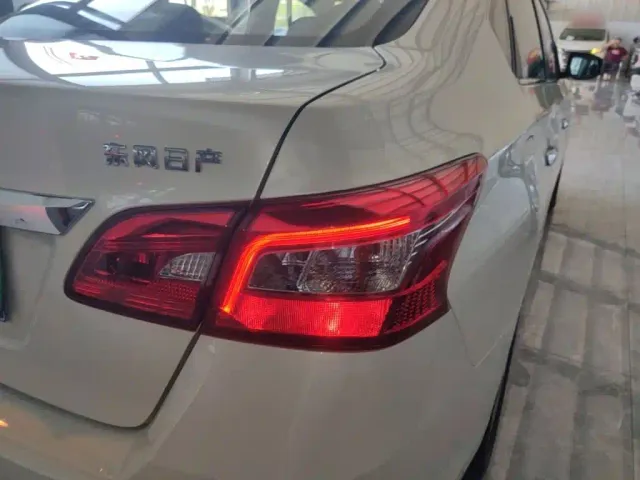 Nissan Sylphy — Фото автомобиля 23