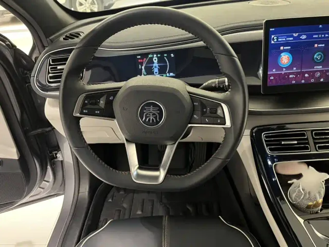 BYD Qin PLUS — Фото автомобиля 3
