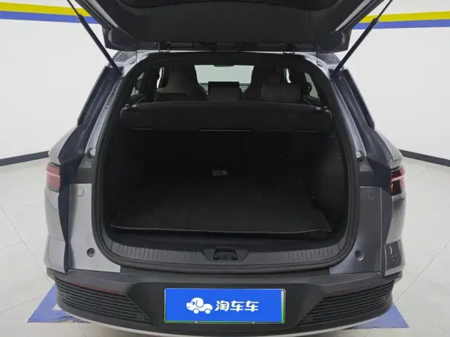 BYD Song Pro — Фото автомобиля 4