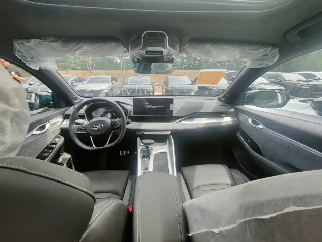 Geely Xingrui — Фото автомобиля 8