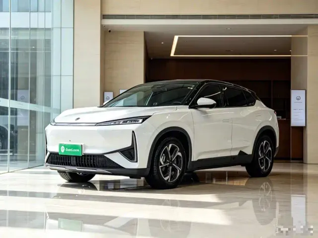 Фотография автомобиля — Dongfeng Fengshen L7