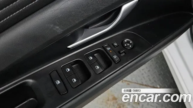 Hyundai Avante — Фото автомобиля 23