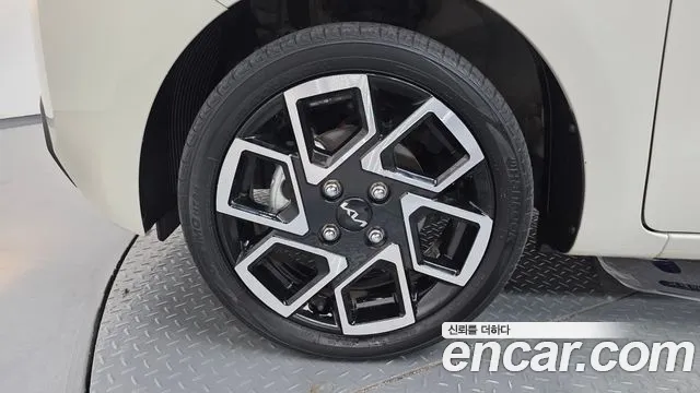 Kia RAY Новый Kia Ray Signature — Фото автомобиля 5