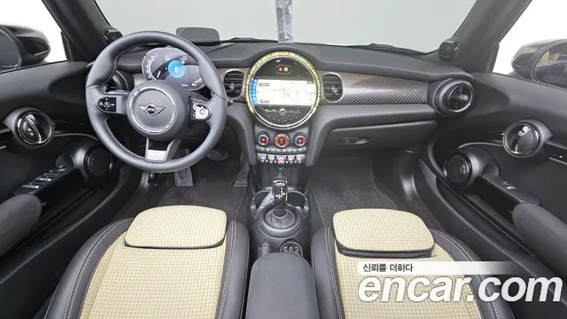Mini Cooper Convertible — Фото автомобиля 7