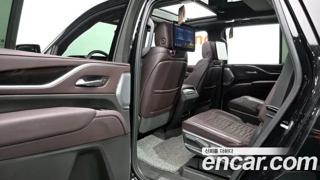 Cadillac Escalade Escalade 5 поколение — Фото автомобиля 11