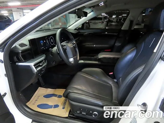Hyundai Grandeur GN7 — Фото автомобиля 6