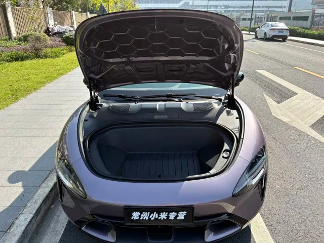 Xiaomi SU7 — Фото автомобиля 16