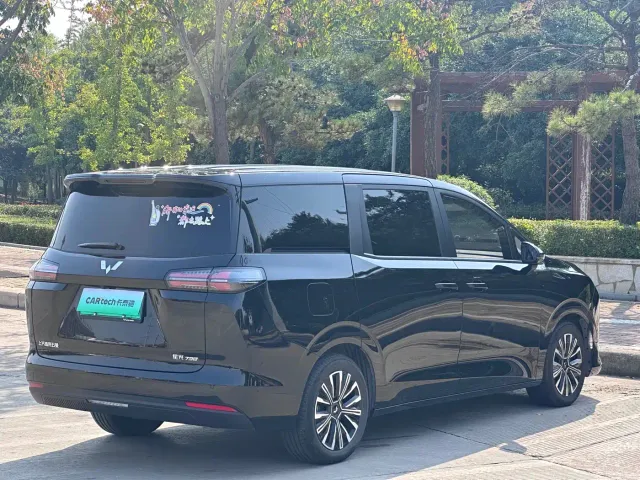Wuling Starlight 730 — Фото автомобиля 8