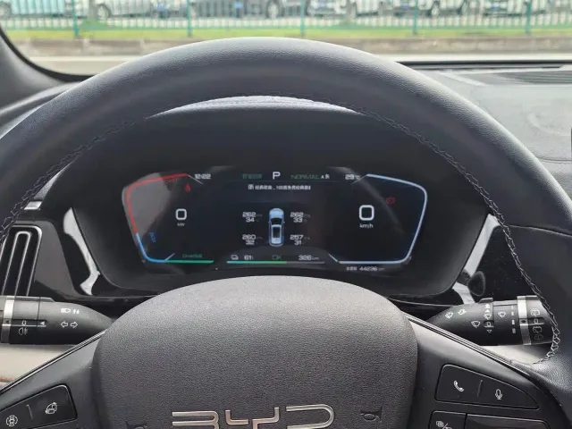 BYD Song PLUS — Фото автомобиля 20