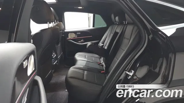 Mercedes-Benz GLE-Class — Фото автомобиля 18