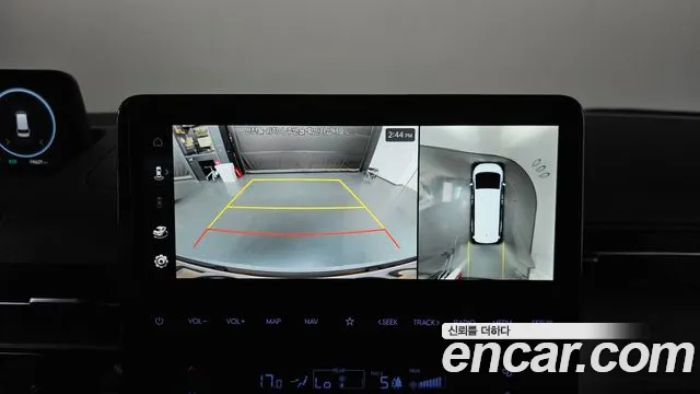 Hyundai Staria Staria — Фото автомобиля 11