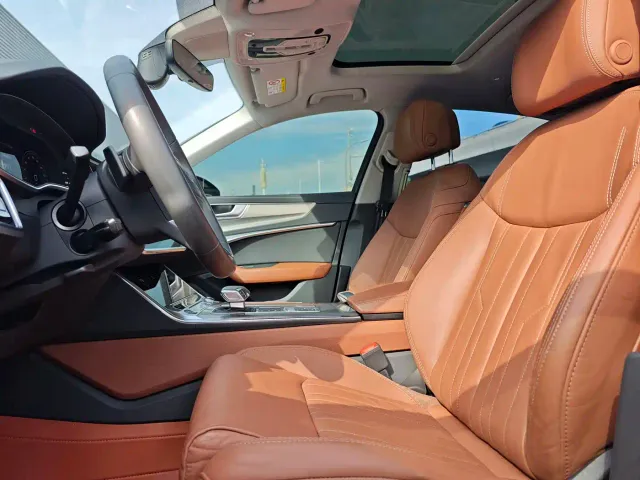 Audi A6L — Фото автомобиля 5