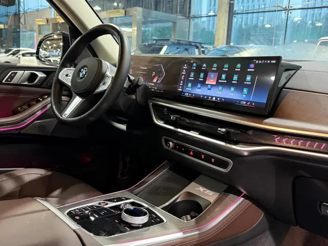 BMW X5 — Фото автомобиля 9