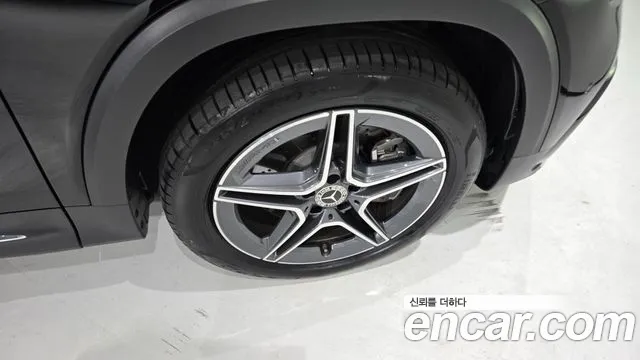 Mercedes-Benz GLB-Class X247 — Фото автомобиля 5