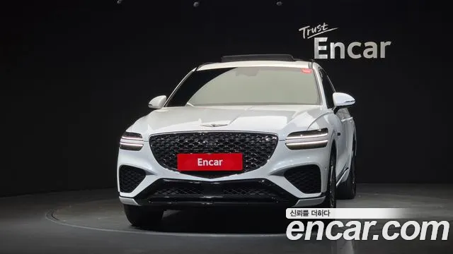 Genesis GV70 — Фото автомобиля 3