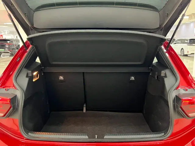 Volkswagen ID.3 — Фото автомобиля 17