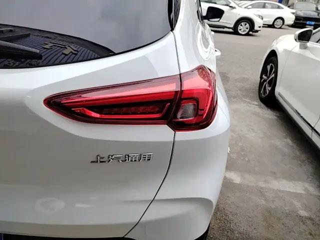 Buick Encore — Фото автомобиля 7