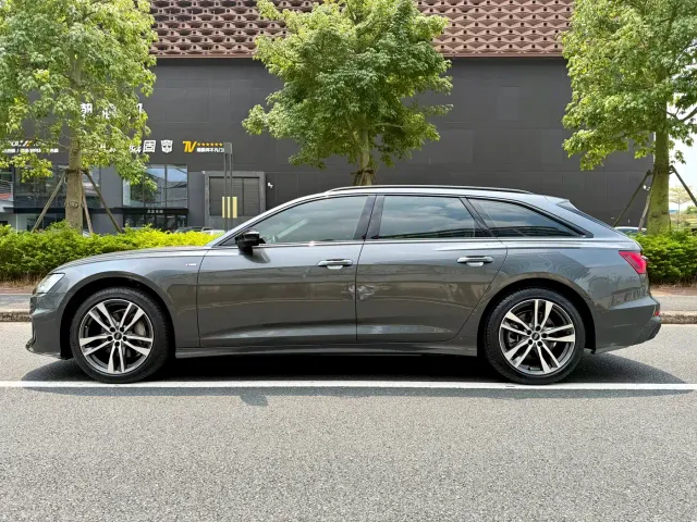 Audi A6 — Фото автомобиля 8