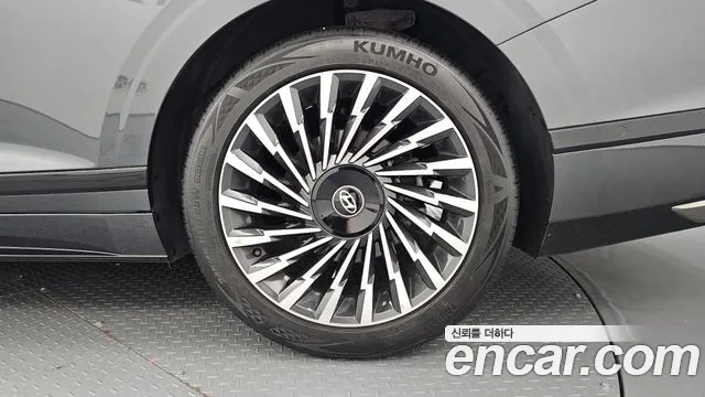 Hyundai Grandeur GN7 — Фото автомобиля 6